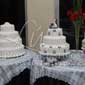 Bolos finos e artisticos para casamentos, aniversários, 15 anos, bodas e muito mais.